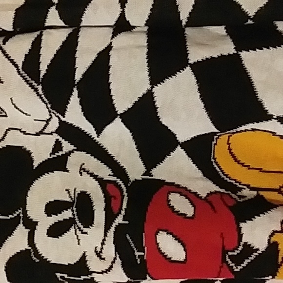 Mickey Mouse sweater - Picture 2 of 9